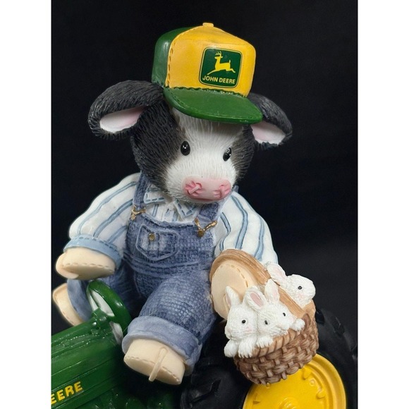 Mary's Moo Moos I Tract-Her Down For You Figurine Tractor Bunnies #642738 - Picture 6 of 10